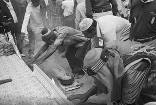 Devotees praying. Muharram celebrations. Stratford road. 1984